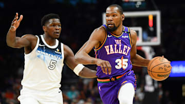 Minnesota Timberwolves v Phoenix Suns