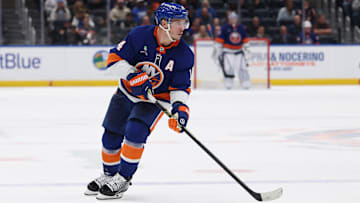 Boston Bruins v New York Islanders