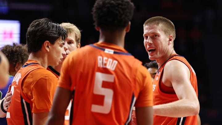 Florida Gulf Coast v Illinois