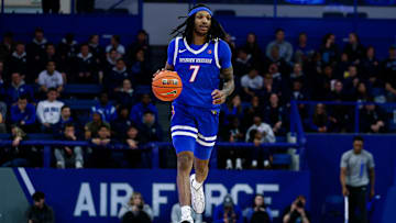 Former Boise State guard Chris Lockett Jr. committed to Jacksonville. 