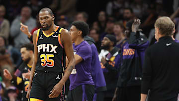 Memphis Grizzlies v Phoenix Suns