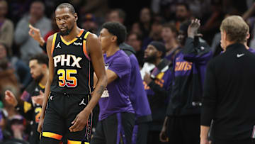 Memphis Grizzlies v Phoenix Suns
