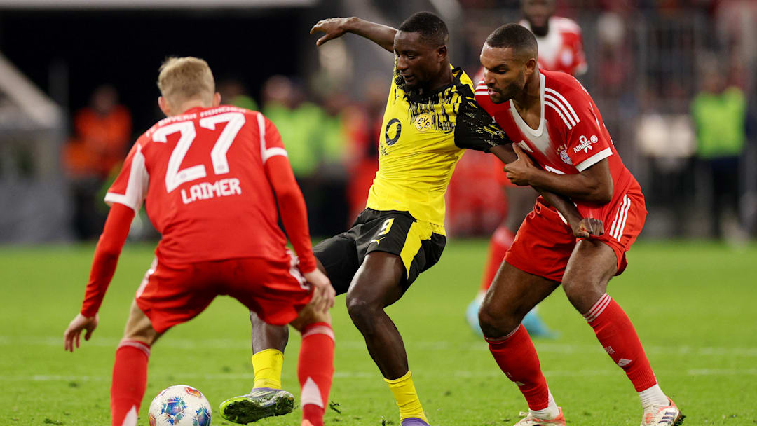 FC Bayern München v Borussia Dortmund - Bundesliga