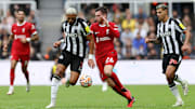 Newcastle x Liverpool se enfrentam pela Premier League 2024/25