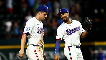 Rangers' Seager and Semien Among Gold Glove Finalists
