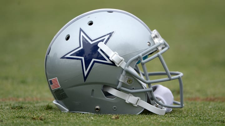 Jul 21, 2013; Oxnard, CA, USA; General view of a Dallas Cowboys helmet at training camp at the River Ridge Fields. Mandatory Credit: Kirby Lee-Imagn Images Jul 21, 2013; Oxnard, CA, USA; General view of a Dallas Cowboys helmet at training camp at the River Ridge Fields. Mandatory Credit: Kirby Lee-Imagn Images
