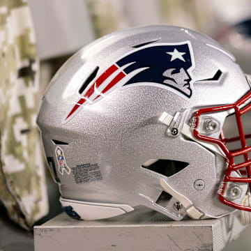 Nov 12, 2017; Denver, CO, USA; A general view of a New England Patriots helmet on the bench before the game against the Denver Broncos at Sports Authority Field at Mile High. Mandatory Credit: Isaiah J. Downing-Imagn Images