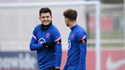 Solidaritas Harry Maguire dan John Stones di Timnas Inggris