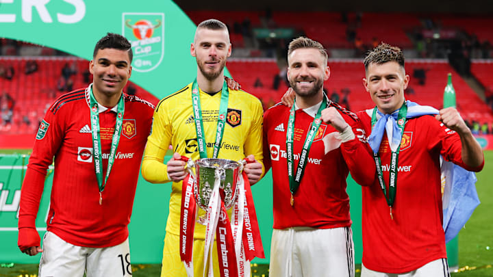 Selebrasi pemain-pemain MU usai menangkan Piala Liga Selebrasi pemain-pemain MU usai menangkan Piala Liga