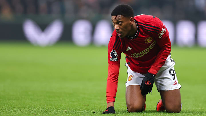 Newcastle United v Manchester United - Premier League