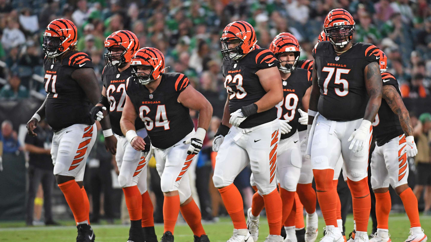 Bengals Sign Veteran Center Ted Karras to One-Year Extension