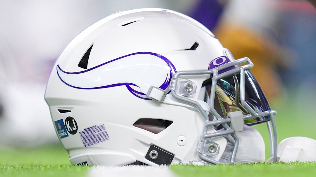 Minnesota Vikings Winter Warrior helmet