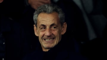 Nicolas Sarkozy a été aperçu au Parc des Princes. Nicolas Sarkozy a été aperçu au Parc des Princes.
