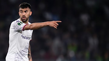 Nicolas Gonzalez of ACF Fiorentina gestures during the UEFA...