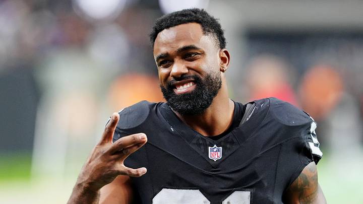Las Vegas Raiders running back Raheem Mostert (31)