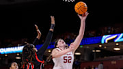 Oklahoma Sooners center Raegan Beers