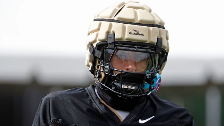 Purdue Boilermakers wide receiver CJ Smith (9) lines up to run a drill 