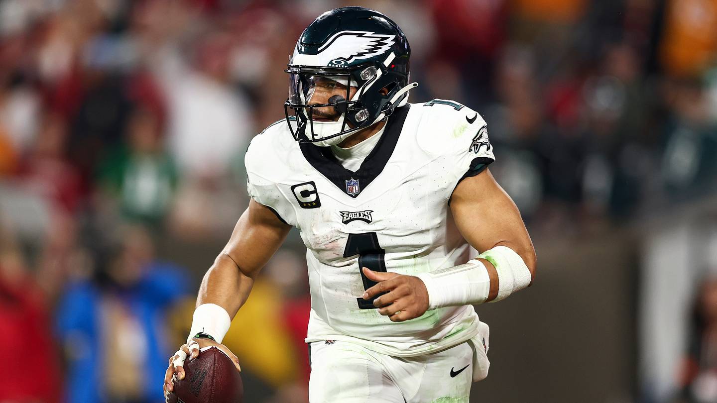 3 things Jalen Hurts needs to do to have a bounce back season in 2024 - Vimarsana News