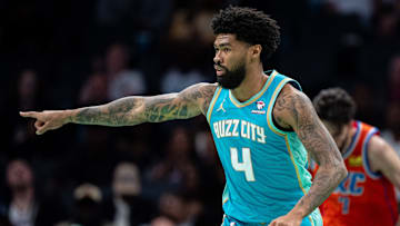 Nick Richards es una opción de coste bajo para reforzar a los Lakers