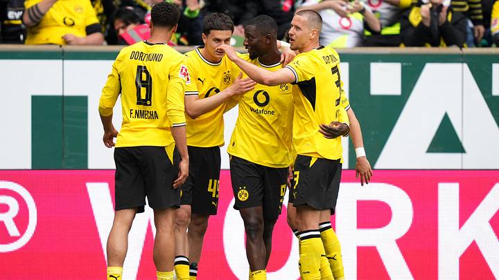 SV Werder Bremen v Borussia Dortmund - Bundesliga