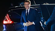 Emmanuel Macron sera dans le onze de départ du Variété Club France.
