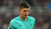 Nick Pope a été expulsé pour une sortie complètement manquée face à Liverpool
