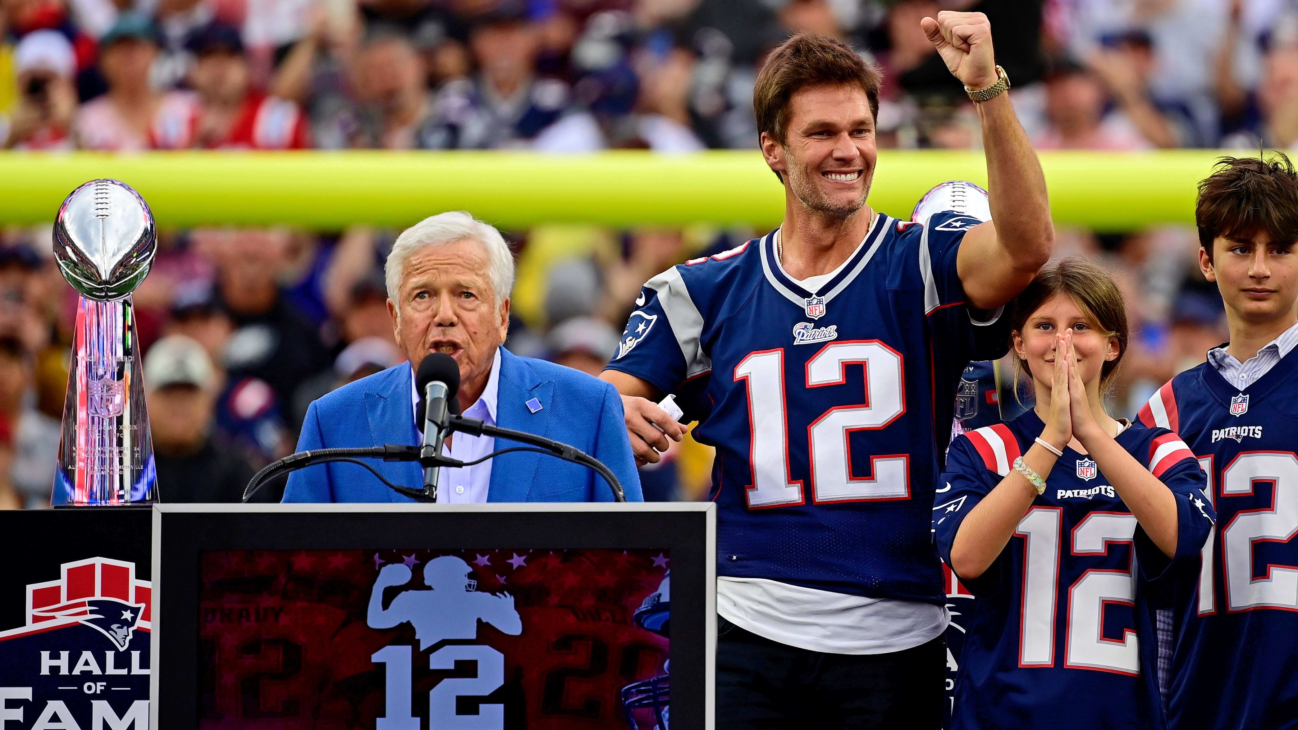 Patriots’ Tom Brady vs. Celtics’ Larry Bird