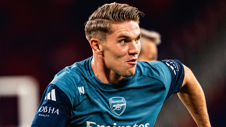 Viktor Gyökeres is poised to make his Emirates bow on Wednesday. | IMAGO/VCG