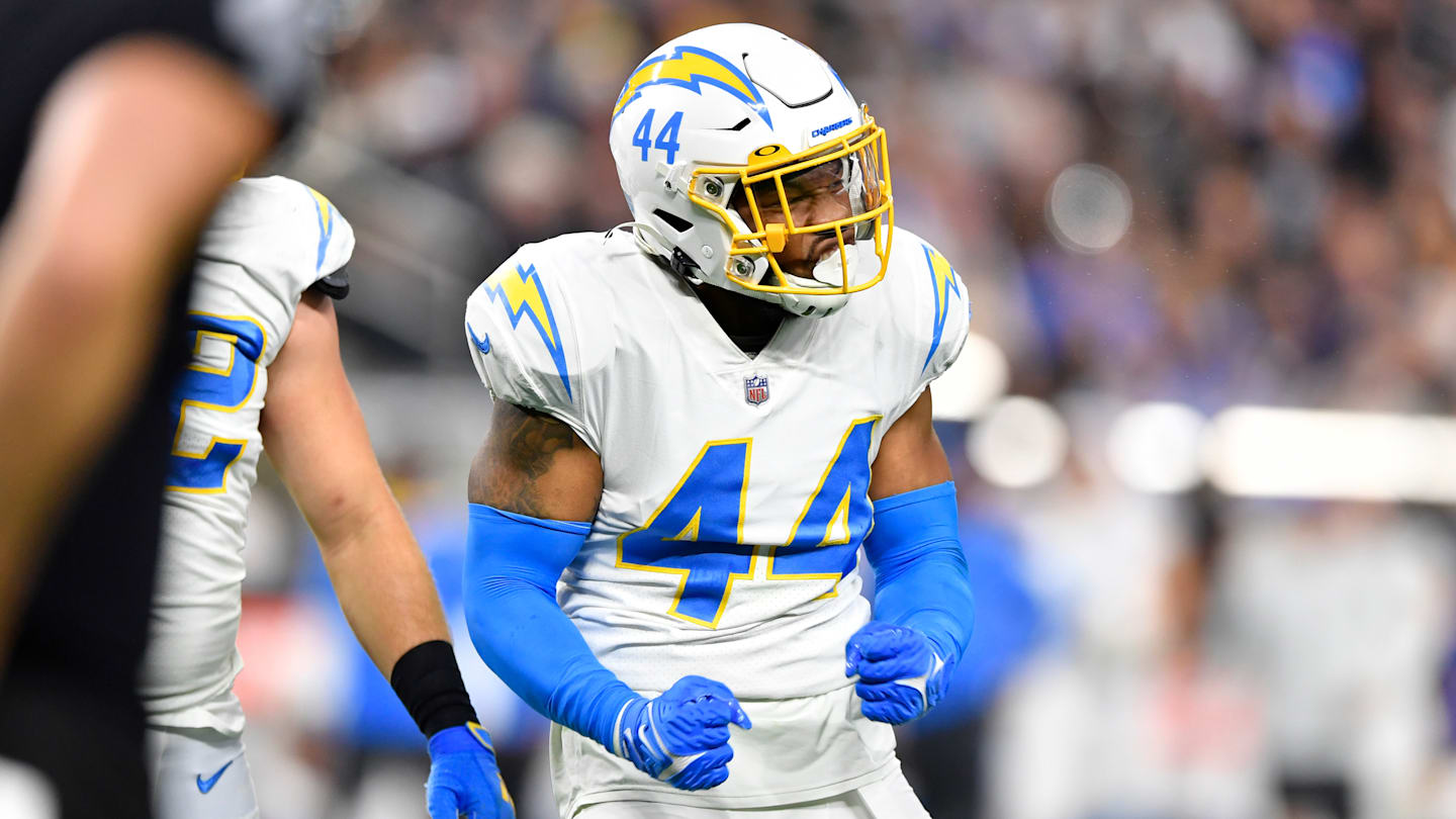 Chargers 2022 Free Agent tracker Who's coming and going in LA