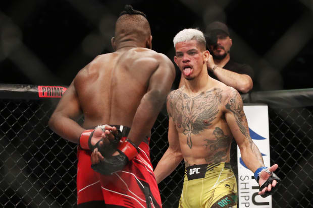 UFC Fight Night Gilbert Burns vs. Sean Brady Preview