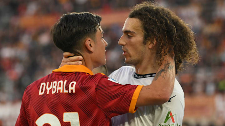 Les deux joueurs s'étaient provoqués lors des rencontres du derby romain. Les deux joueurs s'étaient provoqués lors des rencontres du derby romain.