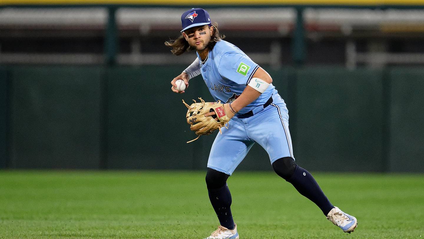 MLB insider reveals timeline for Blue Jays' tough trade deadline decision - Vimarsana News