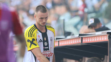 Sasa Kalajdzic im LASK-Trikot