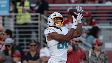 August 23, 2025; Santa Clara, California, USA; Los Angeles Chargers tight end Oronde Gadsden II (86) warms up before the game against the San Francisco 49ers at Levi's Stadium. Mandatory Credit: Kyle Terada-Imagn Images