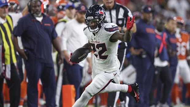 Sep 15, 2024; Houston, Texas, USA; Houston Texans running back Cam Akers (22) in action during the game against tChicago.