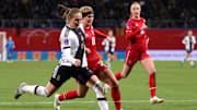 Sydney Lohmann im letzten Duell der DFB-Frauen gegen Dänemark in Rostock
