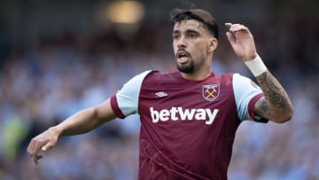 Jogador está envolvido em processo na Inglaterra