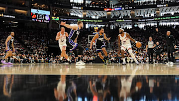 Phoenix Suns v Sacramento Kings