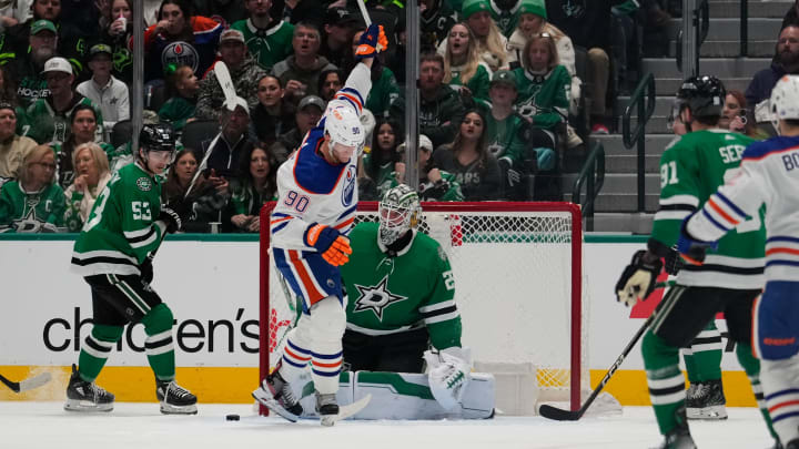 Edmonton Oilers right wing Corey Perry (90) celebrates after a goal against the Dallas Stars.