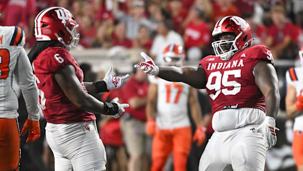 Sep 20, 2025; Bloomington, Indiana, USA; Indiana Hoosiers defensive lineman Mikail Kamara (6) and Indiana Hoosiers defensive 