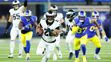 Philadelphia Eagles v Los Angeles Rams