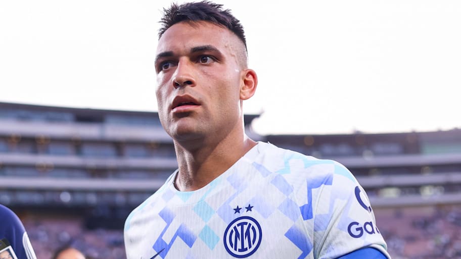 Lautaro was furious after Inter’s exit. | IMAGO/Straffon Images
