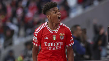 On connaît le prochain maillot domicile de Benfica.