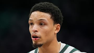 New York Knicks v Milwaukee Bucks