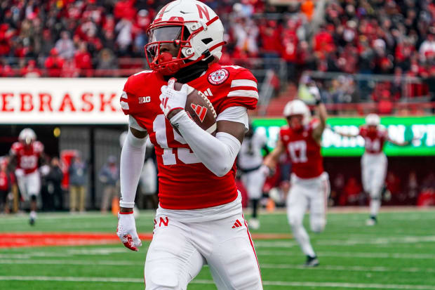 Nebraska Cornhuskers wide receiver Jaylen Lloyd (19) runs for a touchdown