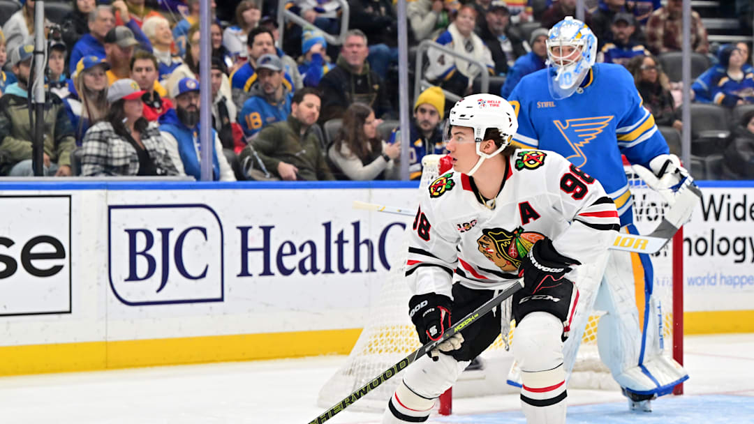 NHL: DEC 12 Blackhawks at Blues