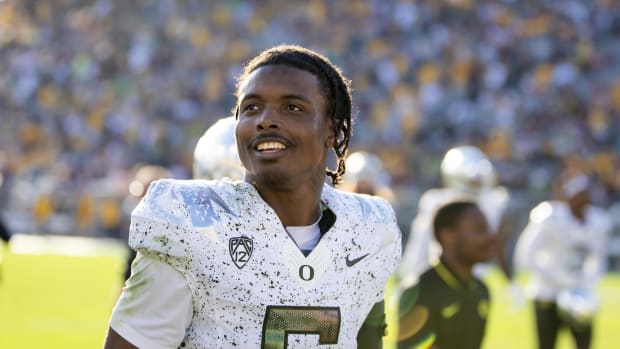 Oregon Ducks defensive back Khyree Jackson (5) against the Arizona State 