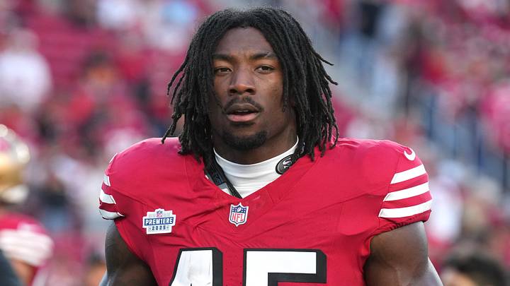 San Francisco 49ers linebacker Nick Martin
