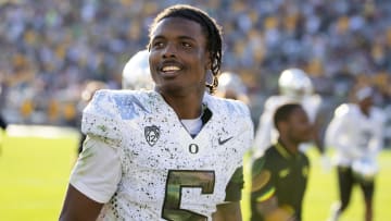 Nov 18, 2023; Tempe, Arizona, USA; Oregon Ducks defensive back Khyree Jackson (5) against the Arizona State Sun Devils at Mountain America Stadium. 