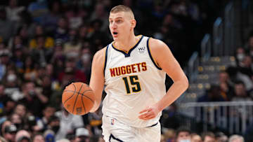 Nikola Jokic está teniendo temporadas al nivel de Wilt Chamberlain